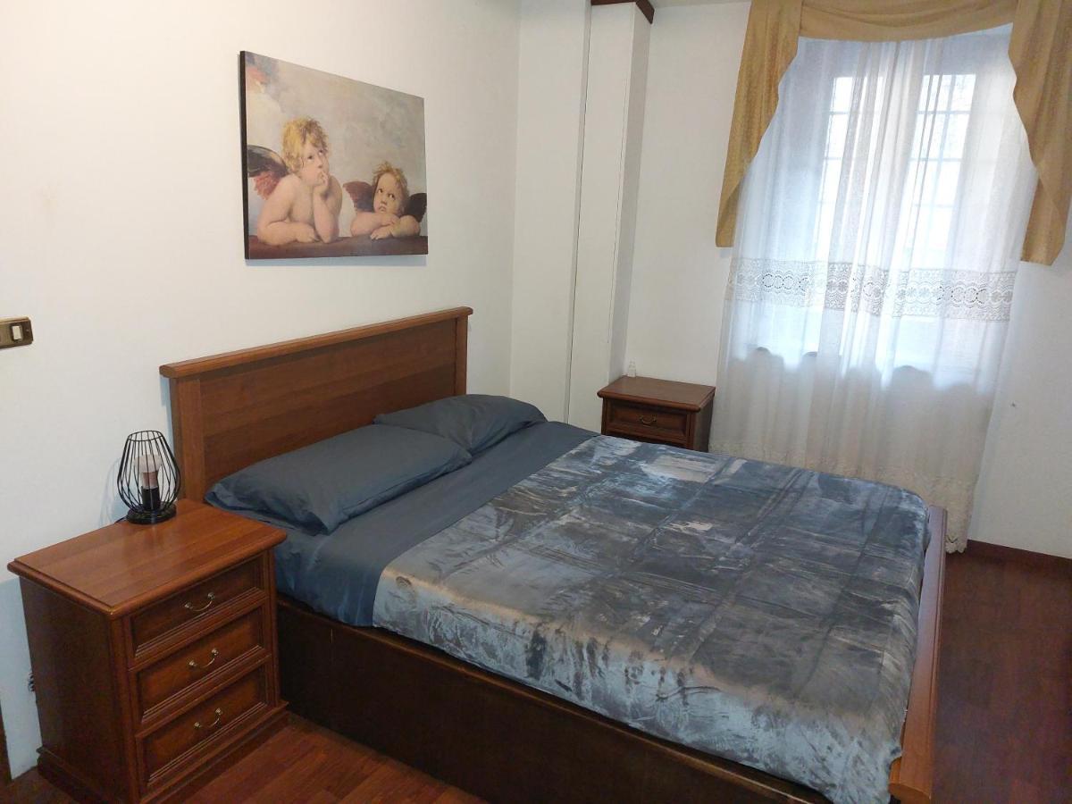 Casa Del Rustico, Indipendente Vista Sacra Con Dipinto Βίλα Caprie Εξωτερικό φωτογραφία
